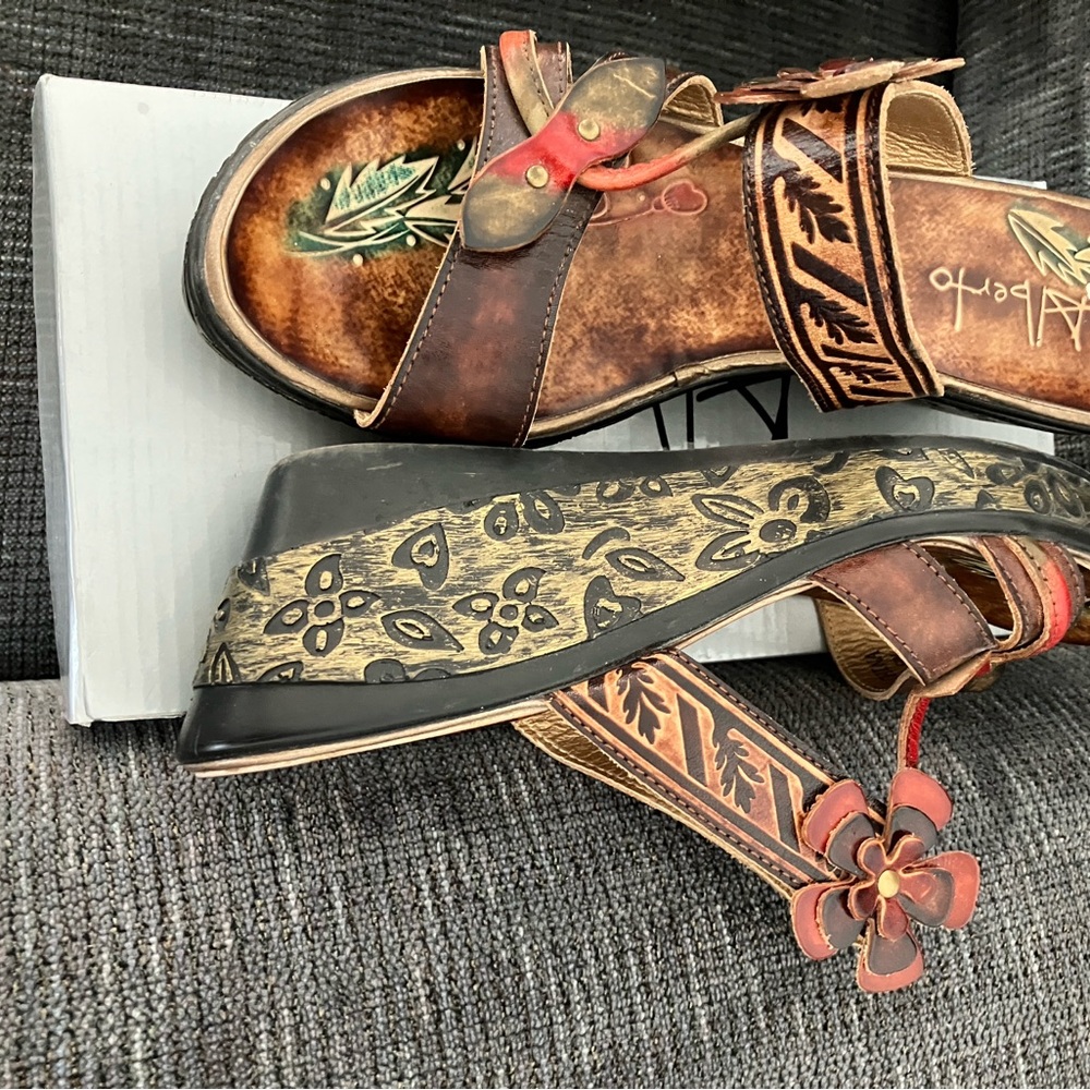 Artisan Brown Leather Sandals